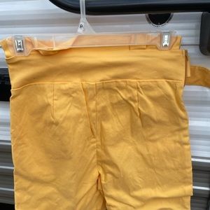 High waist short with belt